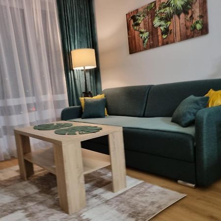 Apartament Sloneczny -Sciegiennego Kielce Exterior photo