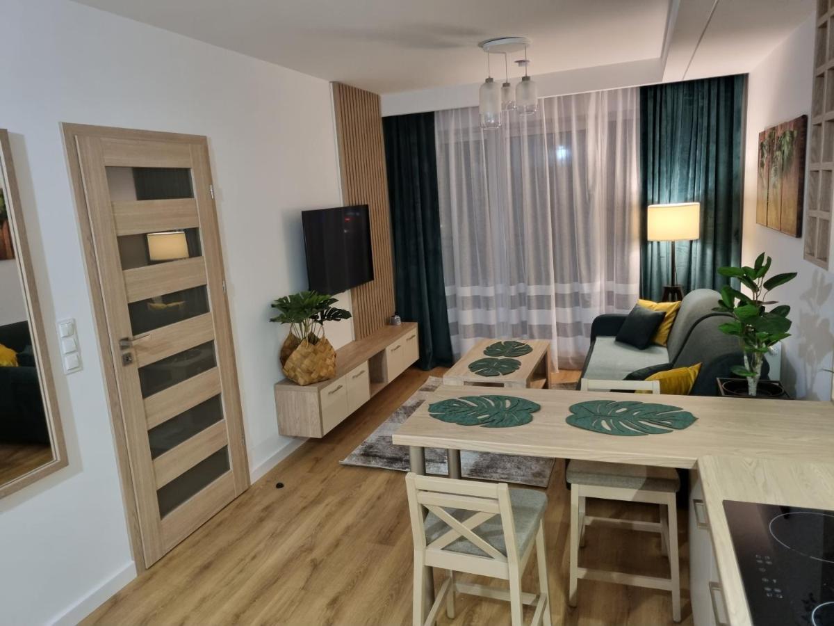 Apartament Sloneczny -Sciegiennego Kielce Exterior photo